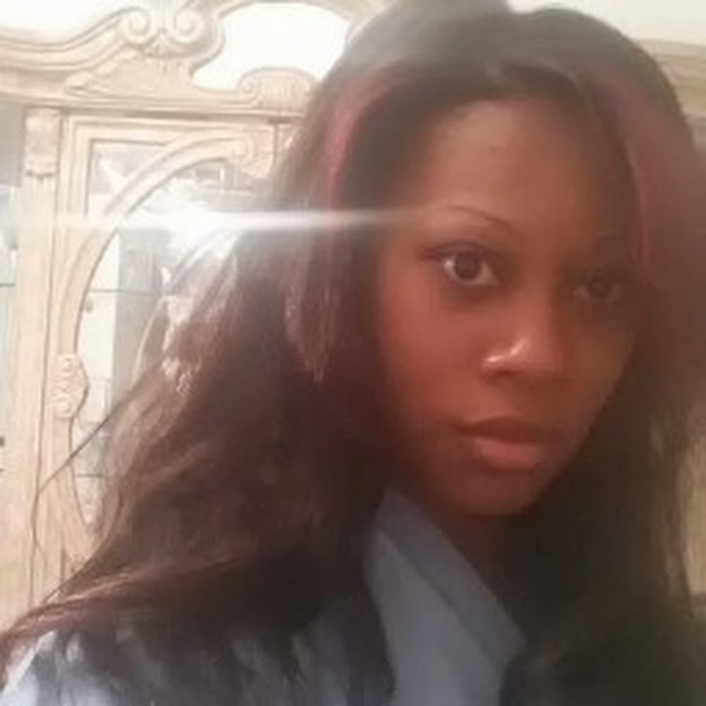 Meet your Posher, Annisha